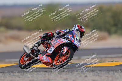 media/Sep-11-2022-SoCal Trackdays (Sun) [[81b7e951af]]/Turn 7 (1145am)/